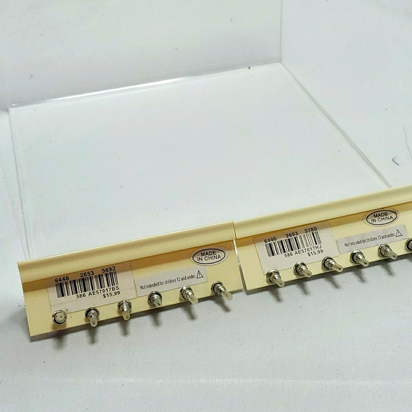 2 /$12 Ali khan 2 PKS of rhinestone trio earrings black, gray, fuschia, red,wine - Picture 4 of 4